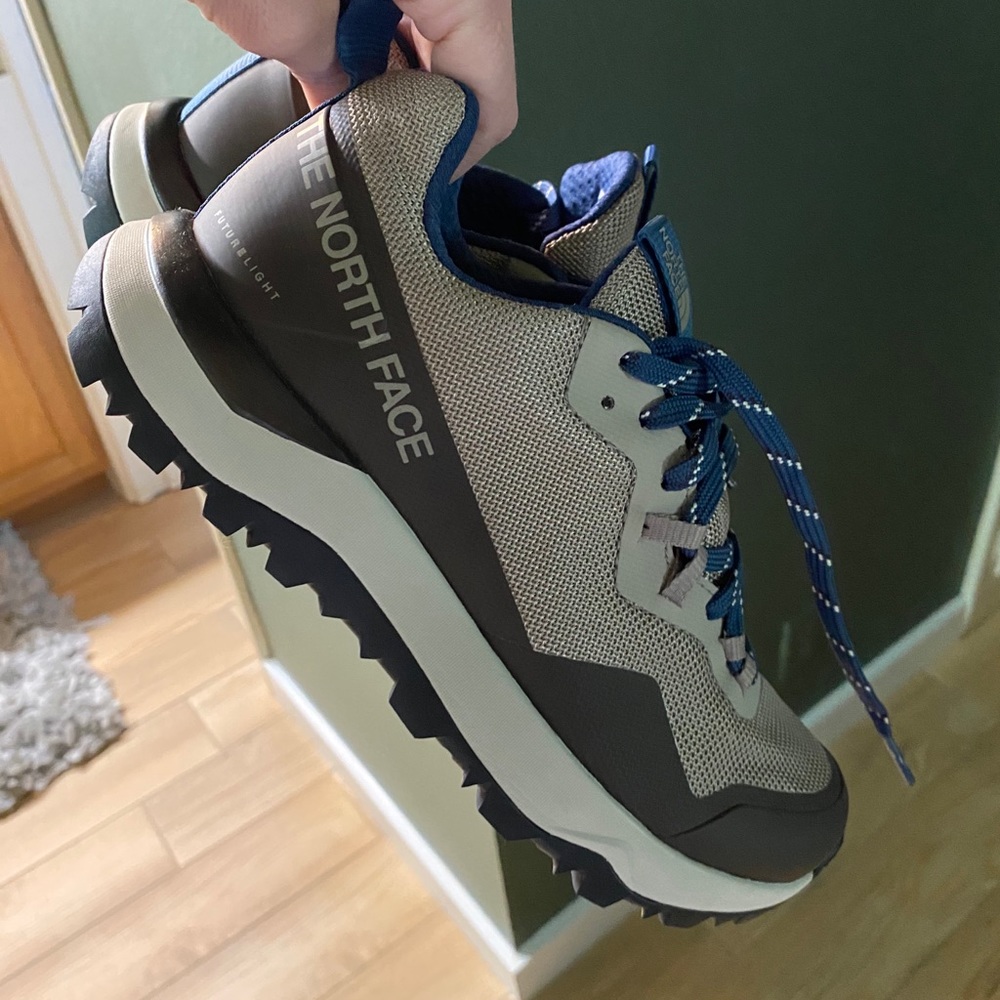 Hiking shoes